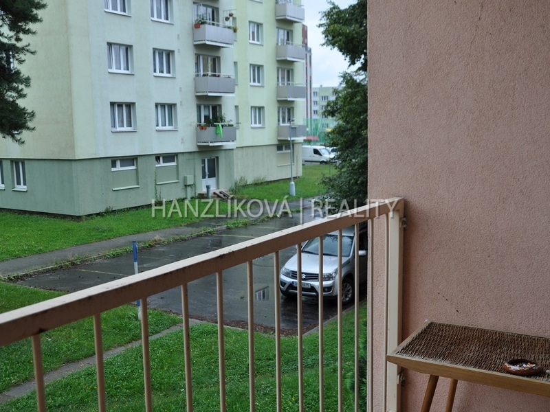 Pronájem prostorného bytu 4+1 s balkonem, E. Destinové