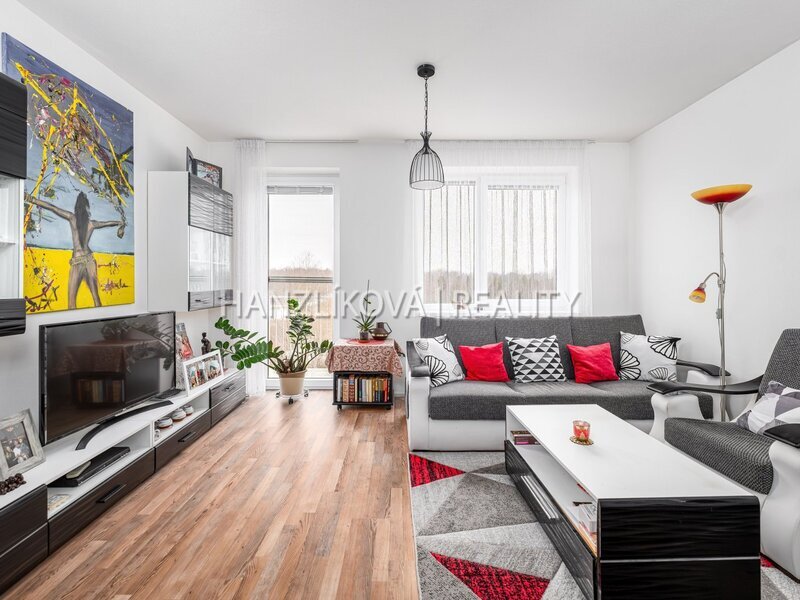 Prodej novostavby bytu 2+kk (A.511) s terasou, sklepem a 2 parkingy, rezidence TYTO ALBA, Husova tř.