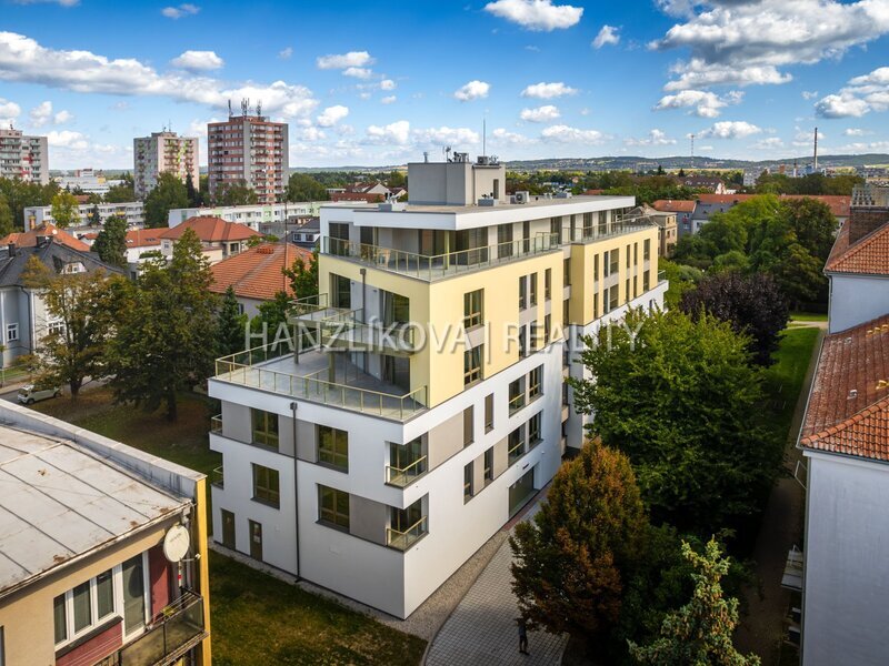pronájem novostavby bytu 2+kk s lodžií, byt číslo B.04, residence Hálkova, ČB