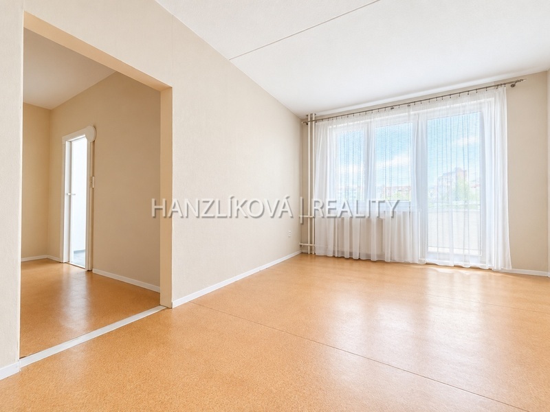 Prodej družstevního bytu 2+kk s balkonem | Jizerská, České Budějovice