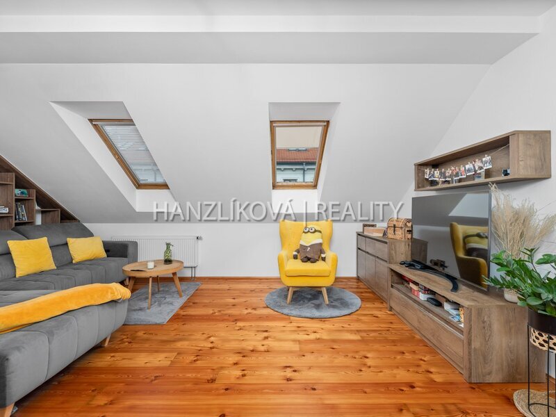 pronájem bytu 2+1, 67 m2, Rudolfovská tř. České Budějovice